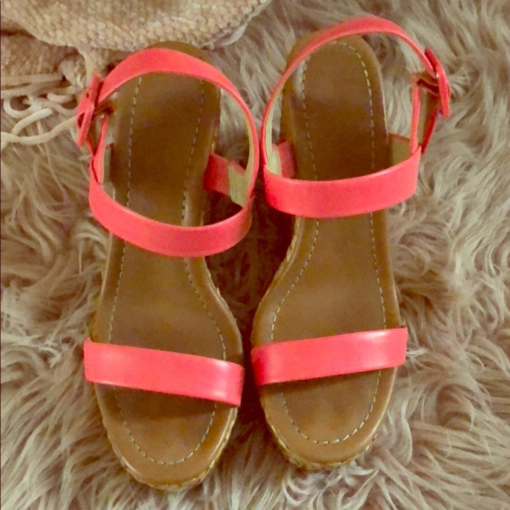 Kate Spade wedges!